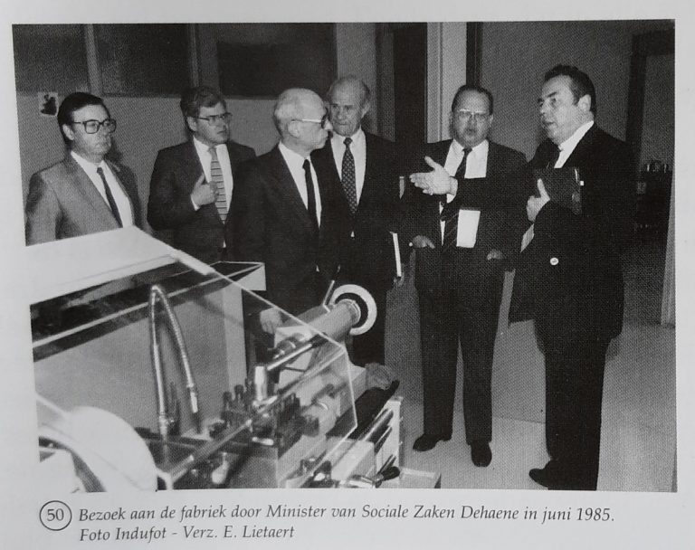 Minister Dehaene bezoekt Mondiale in juni 1985