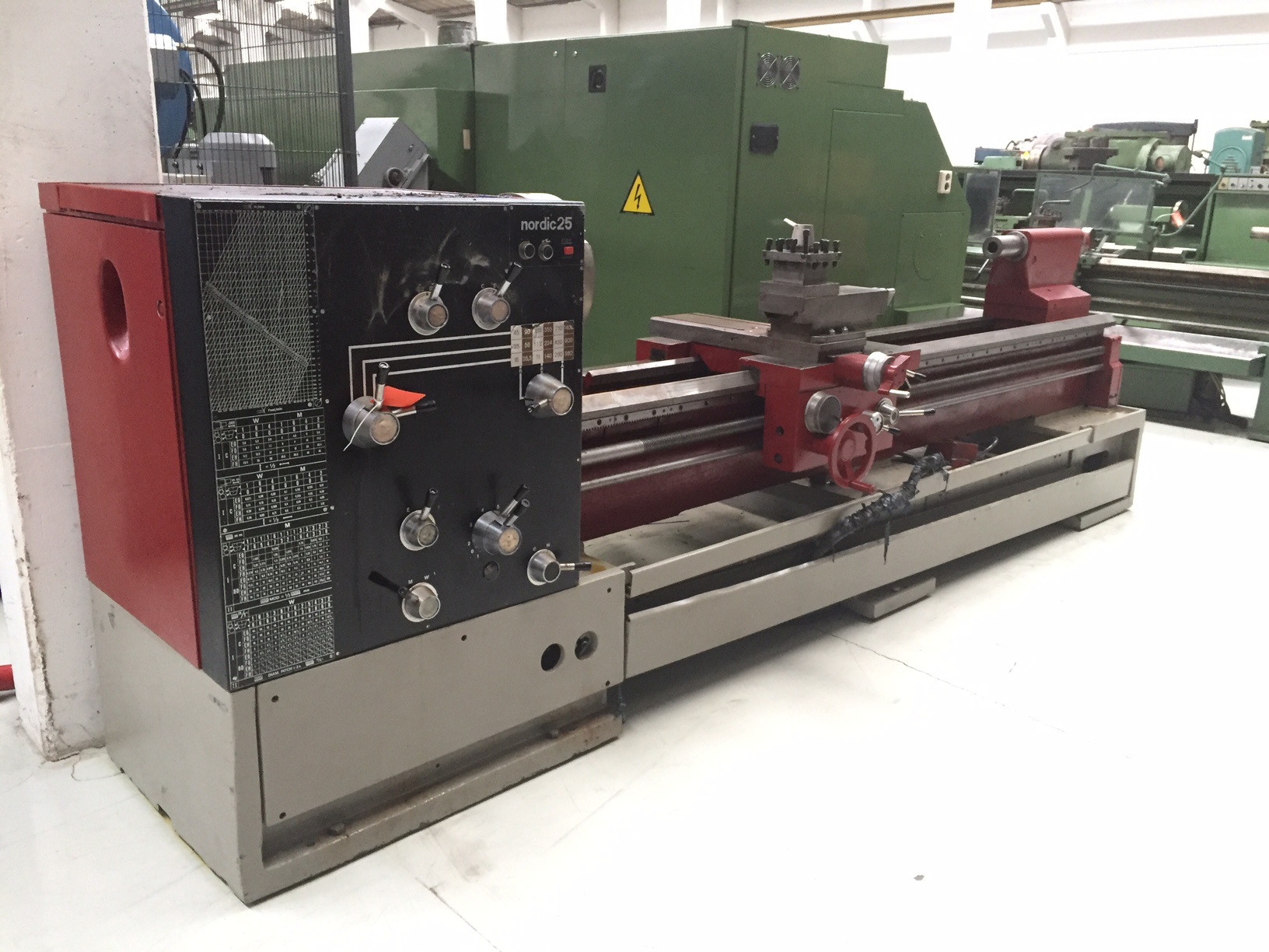 Conventional lathes/MONDIALE NORDIC 25 (11.901C1)