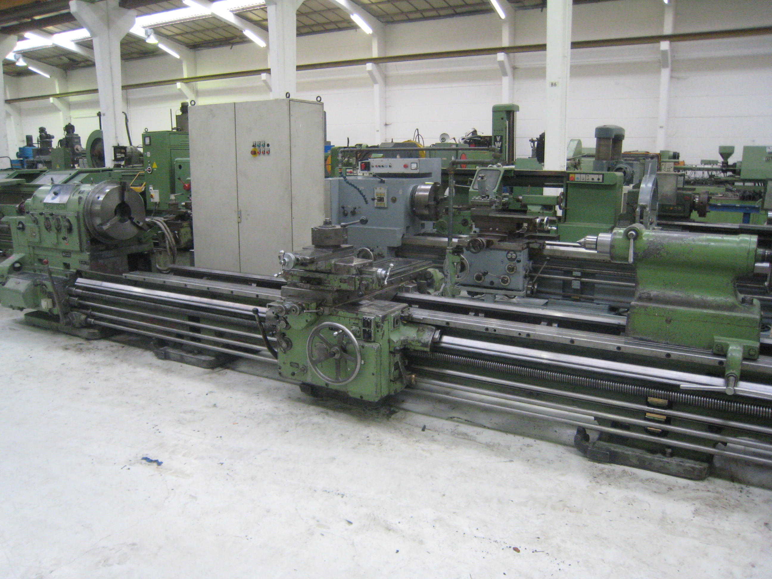 Conventional lathes/OERLIKON DM4A (11.547C)
